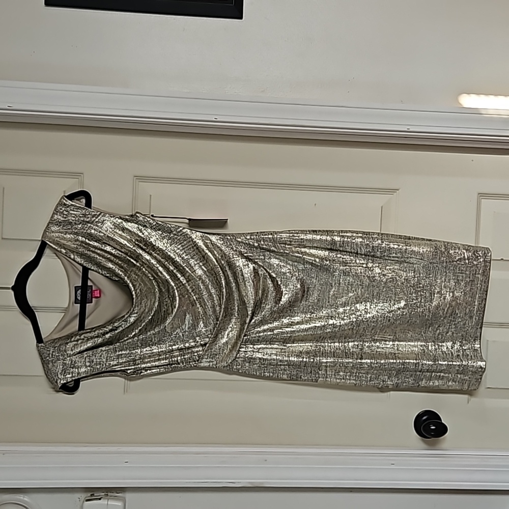 Vince camuto dress sz color gold metallic new with tag